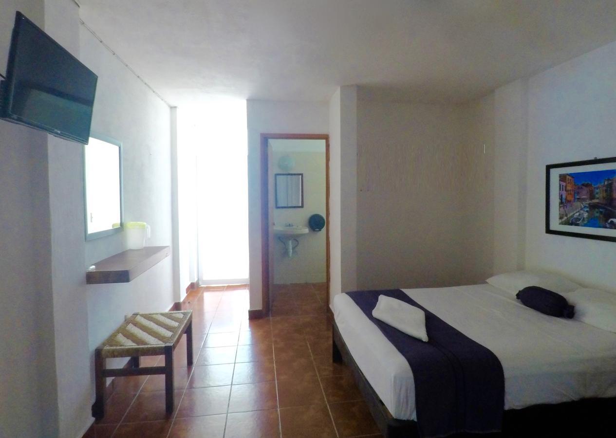 Hotel Mayflower Puerto Escondido  Eksteriør bilde